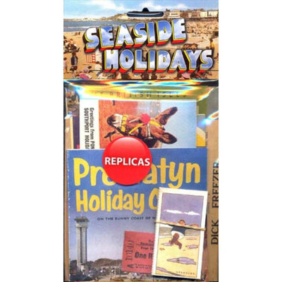 Seaside Holidays Memorabilia Pack